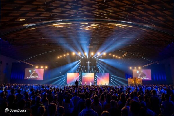 70 Jahre im Dienst verfolgter Christen / Open Doors Tage in Karlsruhe mit Besucherrekord