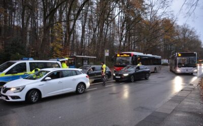 POL-ME: Fehlverhalten an Bushaltestelle – Polizei Erkrath kontrolliert – 2511104