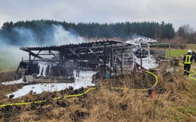 FW-OE: Scheunenbrand in Saalhausen