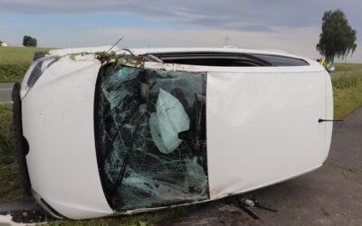 POL-GM: Drei Verletzte nach Verkehrsunfall