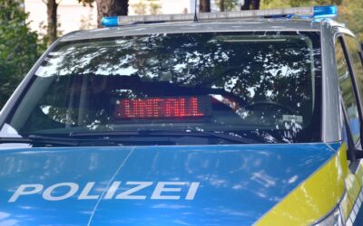 POL-ME: Radfahrer stößt mit Fußgänger zusammen – 2512036