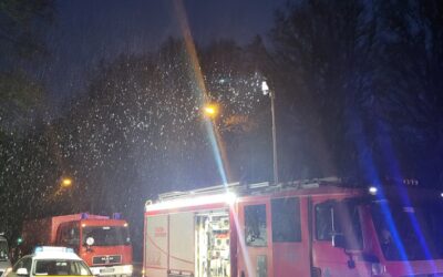 FW-RS: Feuerwehr Remscheid sichert Hangrutsch an der Remscheider Straße