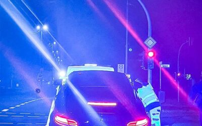 POL-DU: Alt-Hamborn: Fahranfängerin mit Auto ohne Versicherungsschutz unterwegs – Anzeige