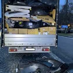 POL-D: Mülheim an der Ruhr – A 3 Richtung Köln – Parkplatz Entenfang – Verkehrskontrollen der Autobahnpolizei – Lkw mit erheblichen Mängeln aus dem Verkehr gezogen