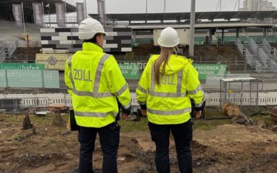 HZA-MS: Zoll prüft Stadionneubau in Münster Verdachtsunabhängige Prüfung der Finanzkontrolle Schwarzarbeit landet Treffer