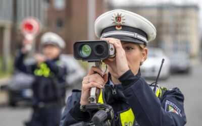 POL-ME: Geschwindigkeitskontrolle der Polizei: 104 waren zu schnell unterwegs – 2603084