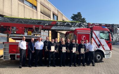 FW Moers: Neue Nachwuchskräfte für die Feuerwache Moers / Weitere Ausbildungsangebote folgen