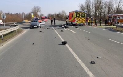 POL-HX: 2 Motorradfahrer bei Verkehrsunfall verstorben