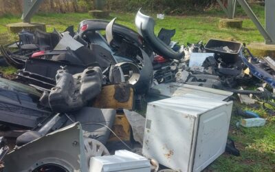 POL-K: 260427-3-K/LEV Zeugensuche: Illegale Müllentsorgung – Autoteile, Öle und Kühlschrank in die Natur geworfen