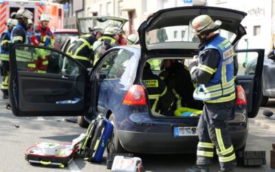FW-DO: Verkehrsunfall mit zwei verletzten Personen