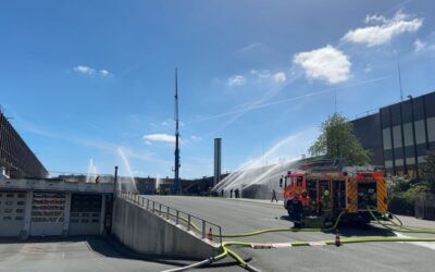 FW Paderborn: Stadtjugendfeuerwehr Gesamtübung