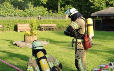 FW-KLE: „Grenzenloses Wasser“ – Deutsch-niederländische Feuerwehrübung im Tiergarten Kleve stärkt Zusammenarbeit über Ländergrenzen hinweg