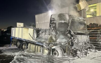 POL-AC: Lkw-Brand auf Firmengelände