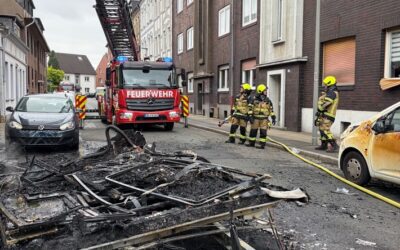 FW-OB: Wohnwagenbrand in Wohnsiedlung – Seilerstraße zeitweise gesperrt