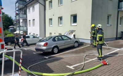 FW Leichlingen: Feuerlöscher richtig eingesetzt und größeren Schaden verhindert