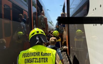FW Kamen: Personenunfall im Bahnhof Kamen Methler