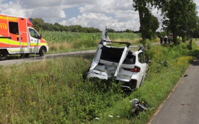 POL-HX: Unfall auf der L825: 18-Jähriger verstirbt an der Unfallstelle