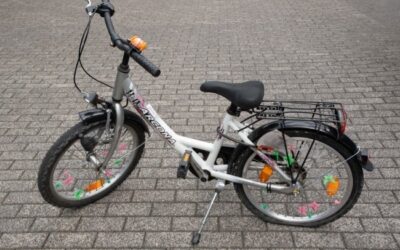 POL-LIP: Detmold. Wem gehört dieses Kinderfahrrad?