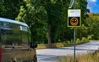 POL-EU: Dialog-Displays für mehr Verkehrssicherheit
